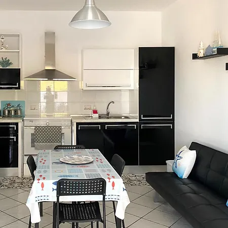 Holiday home 3 Bedroom Lovely In *