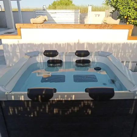 3 Bedroom Gorgeous In *